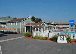 Chincoteague Island Hotels Rodeway Inn On Beautiful Chincoteague Island Virginia Is A Totally Updated And Renovated Hotel Featuring Eastern S Southern Hospitality In