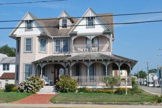 poplar inn banner