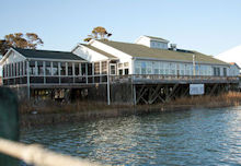 Ettas Channel Side Restaurant