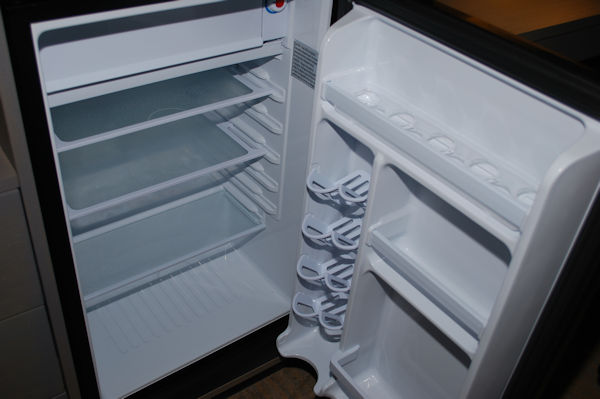 hotel mini fridge