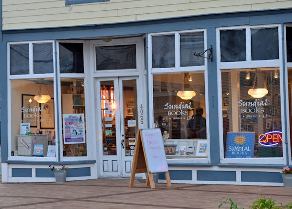 sundial-books-bookstores-1