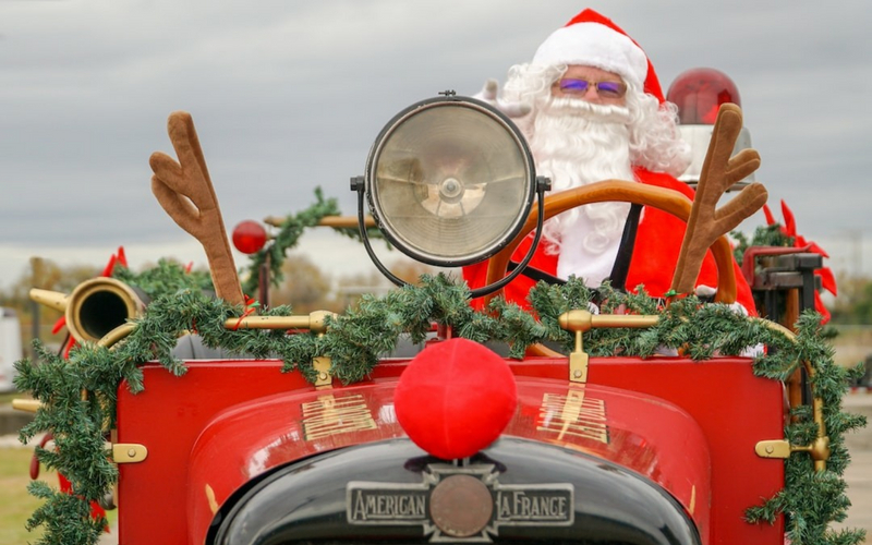 santa in chincoteague bay